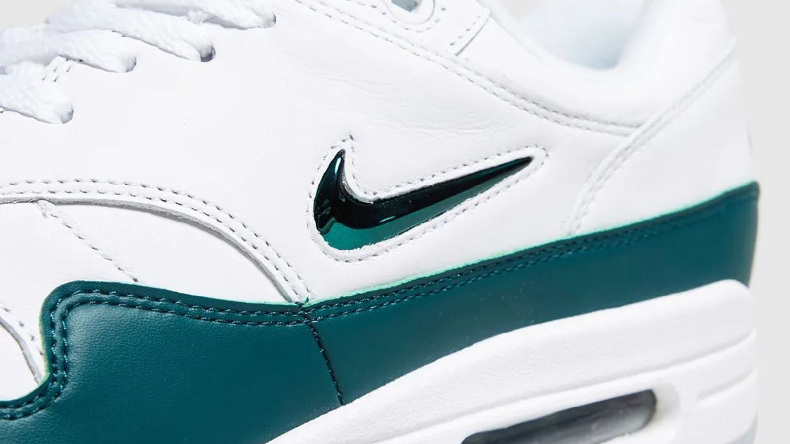 nike air max 1 jewel atomic teal