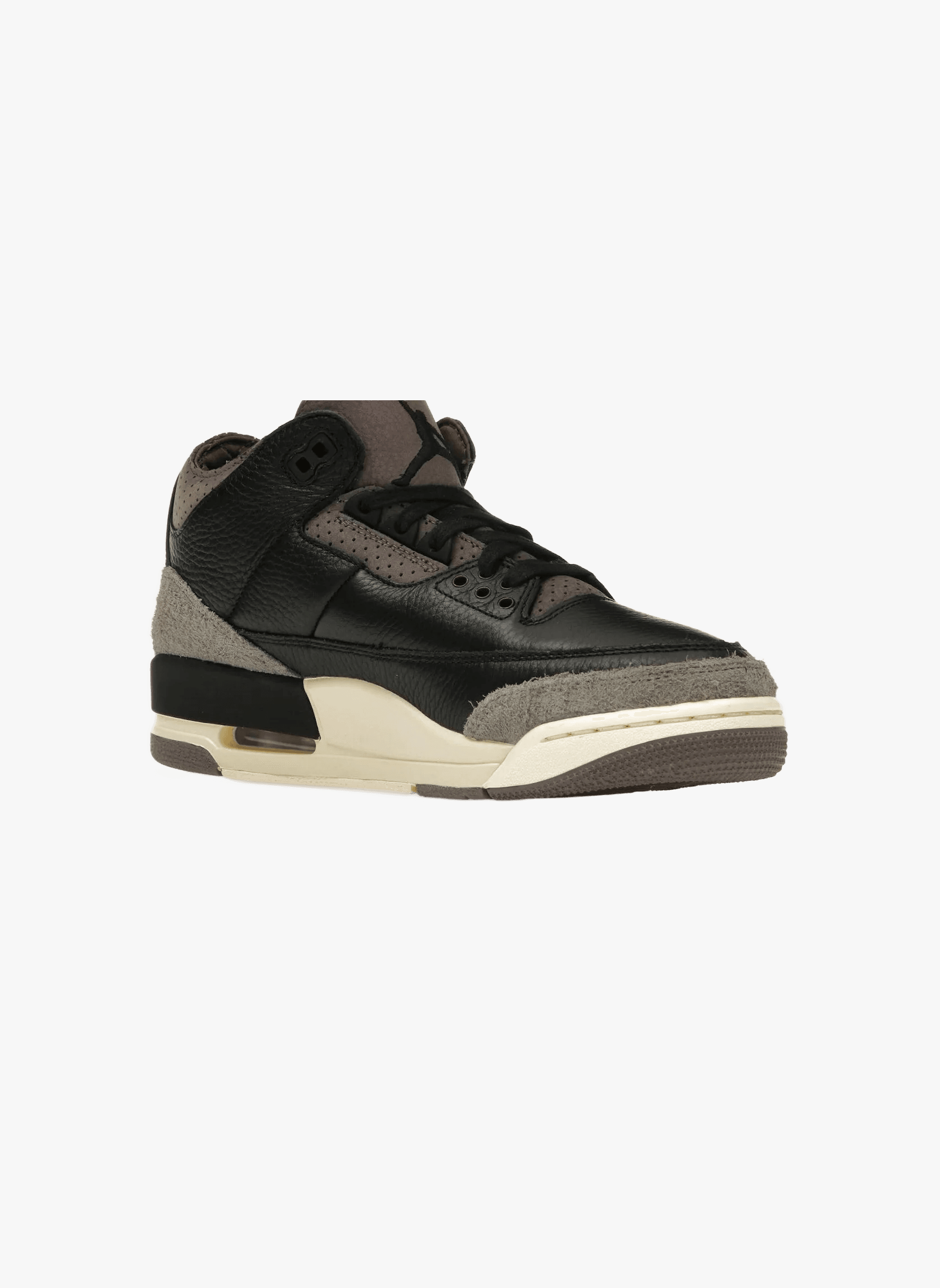 Air Jordan 3 Retro OG SP A Ma Maniére Black Violet Ore