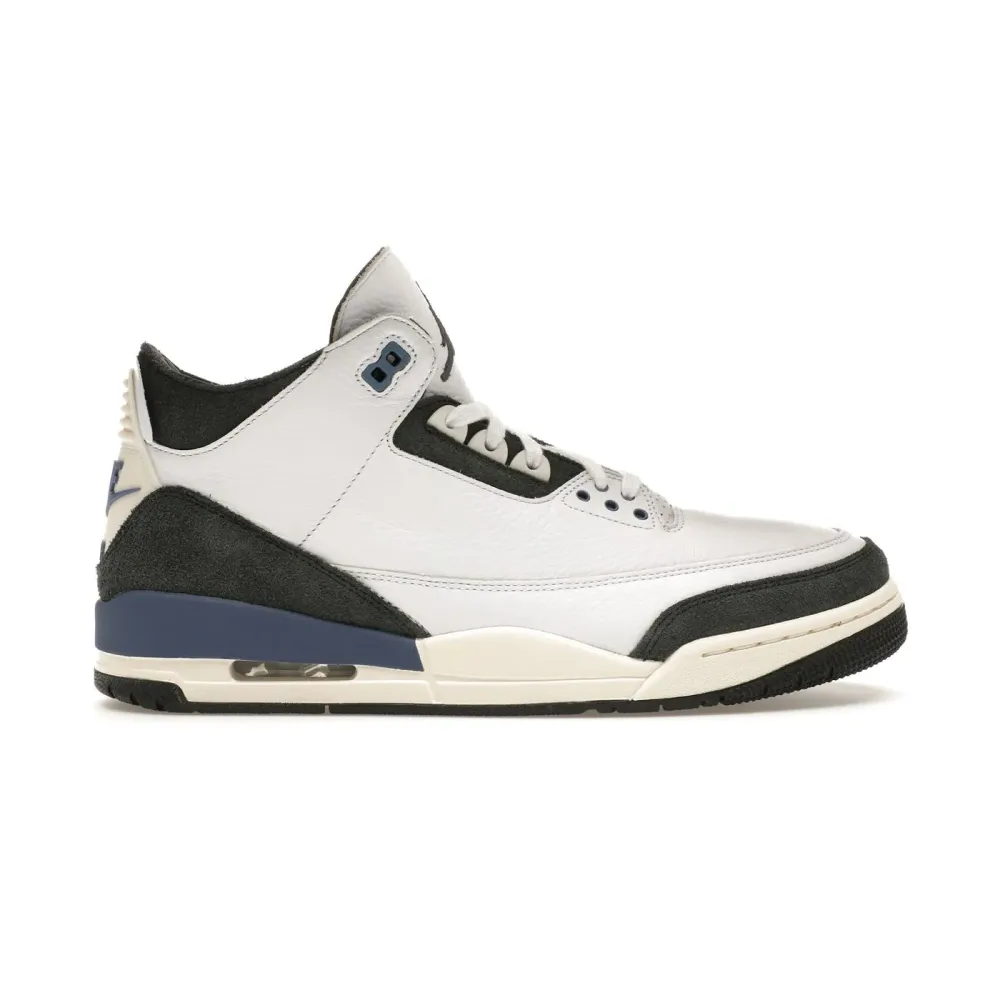 Air Jordan 3 Retro OG SP A Ma Maniére Diffused Blue Diffused Blue - HV8571-100