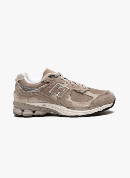 New Balance 2002R Protection Pack Beige