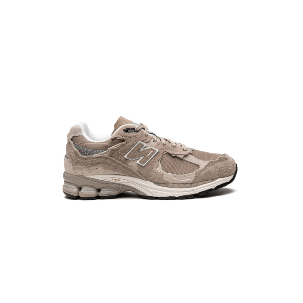 New Balance 2002R Protection Pack Beige