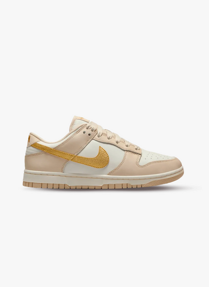 Dunk Low Phantom Metallic Gold