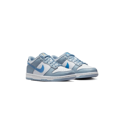 Dunk Low Hologram