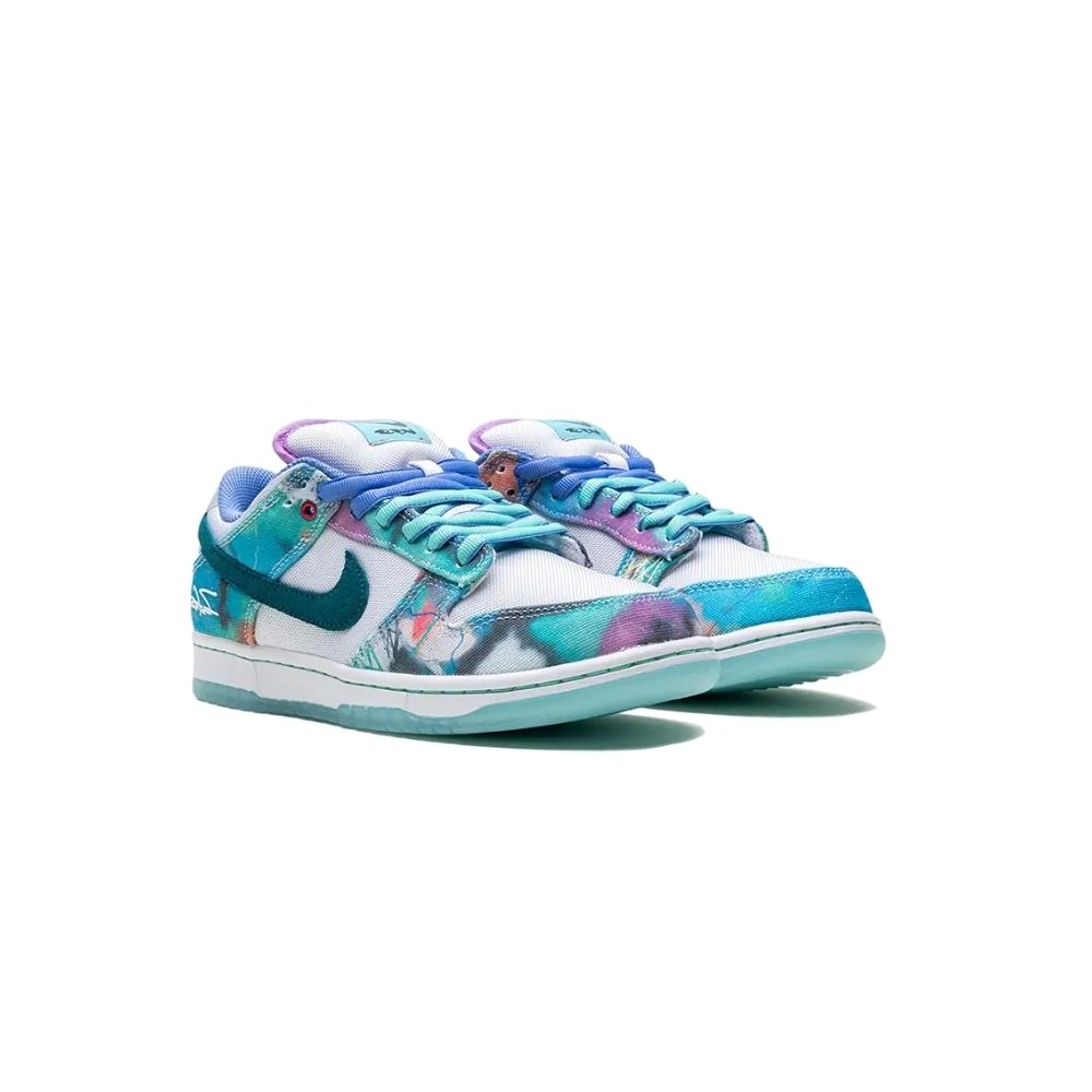 Nike SB Dunk Low Futura Laboratories Bleached Aqua