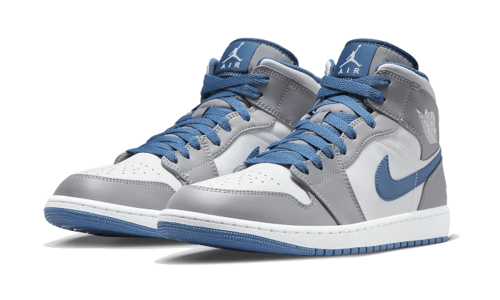 Air Jordan 1 Mid True Blue