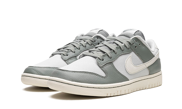 Nike Dunk Low Mica Green